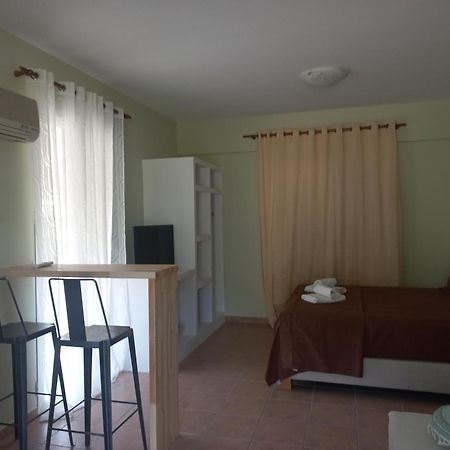 Appartement Ifigeneia à Sami  Extérieur photo